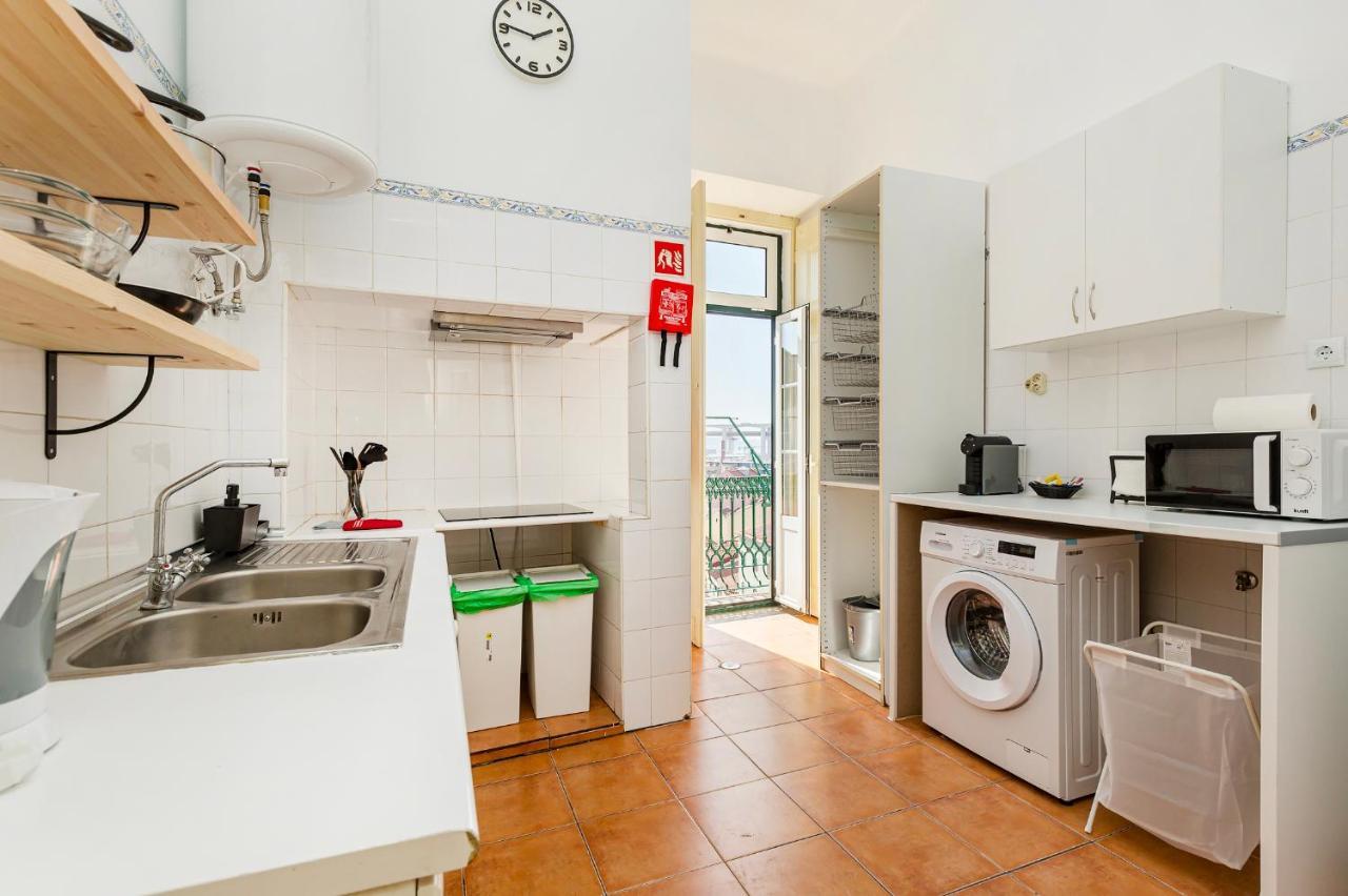 4br - Excellent Location - New Mattresses! Apartment Lissabon